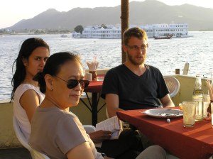 OLYMPUS DIGITAL CAMERA